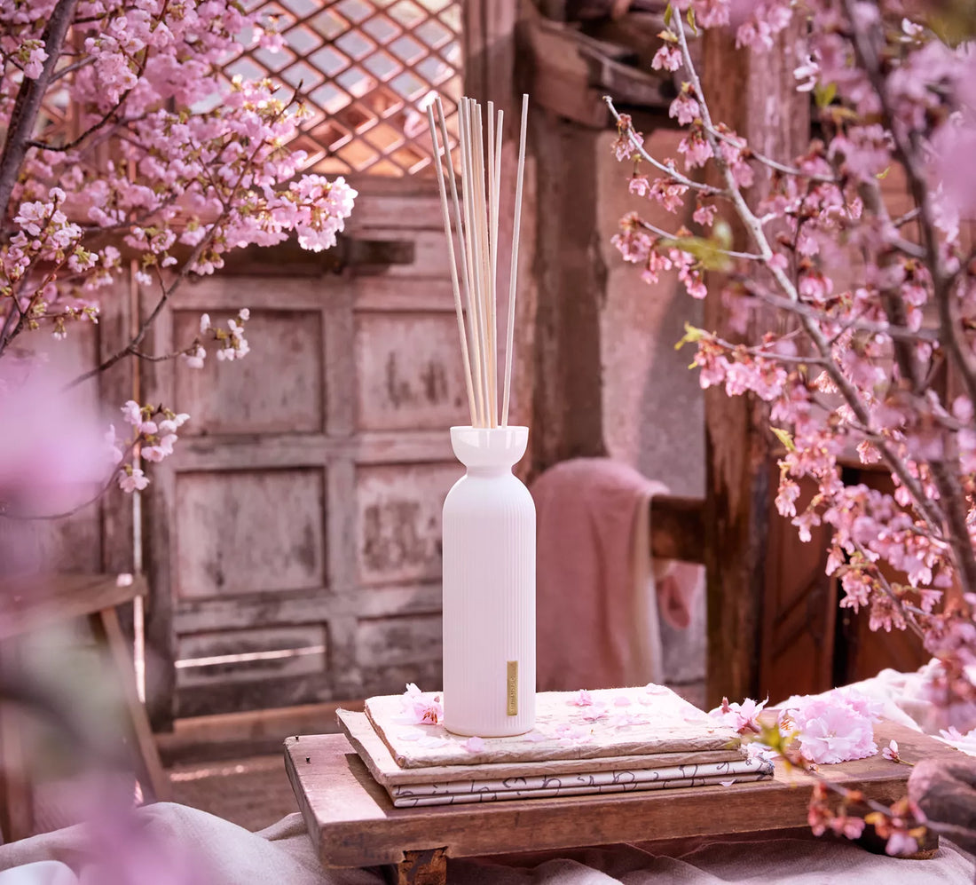 RITUALS The Ritual of Sakura Fragrance Sticks – Cherry Blossom &amp; Rice Milk